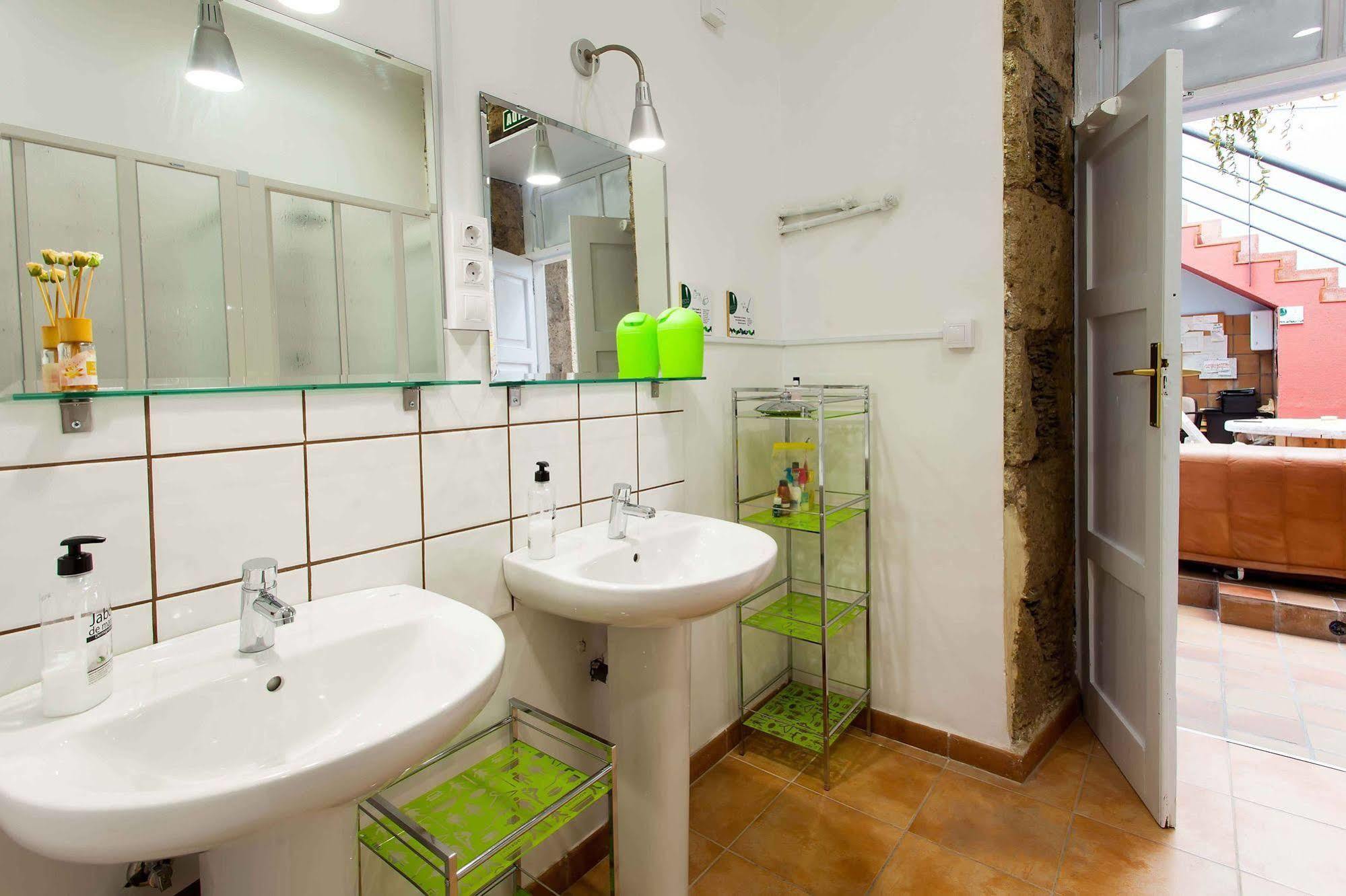 Ecohostel Bettmar لاس بالماس دي غران كاناريا المظهر الخارجي الصورة