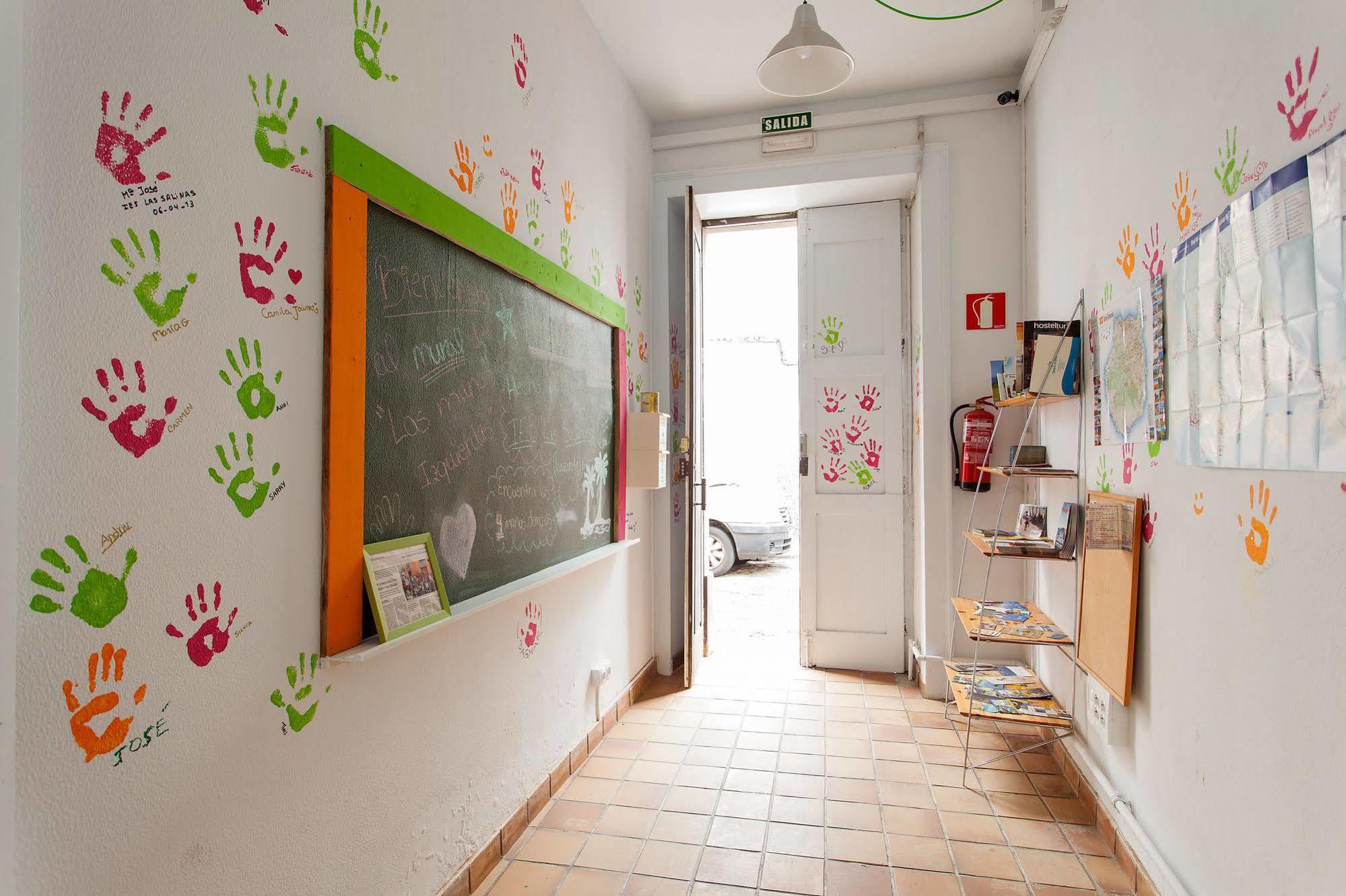 Ecohostel Bettmar لاس بالماس دي غران كاناريا المظهر الخارجي الصورة