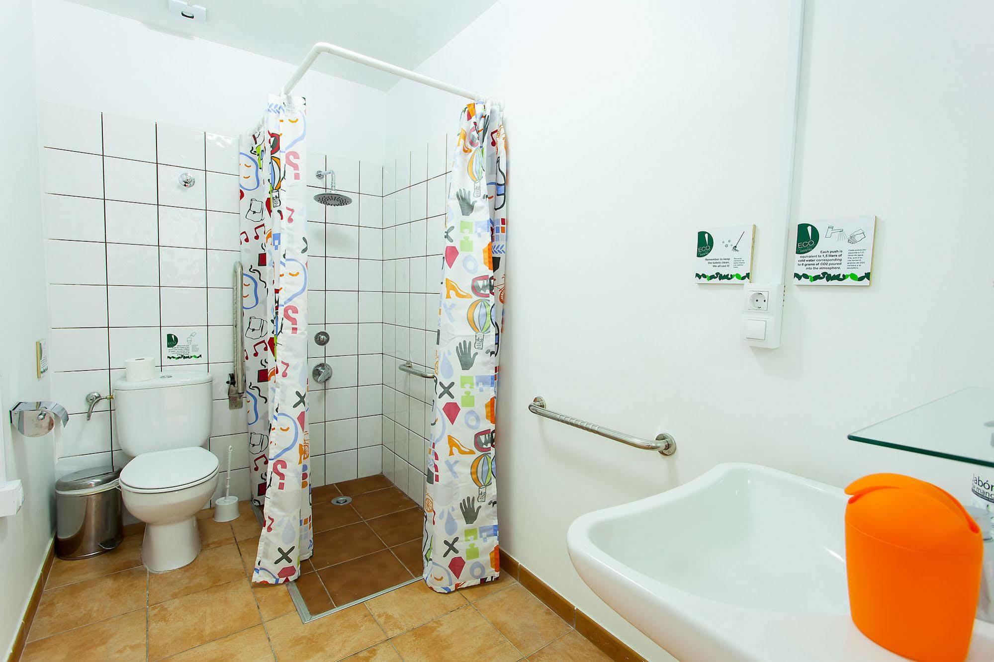 Ecohostel Bettmar لاس بالماس دي غران كاناريا المظهر الخارجي الصورة